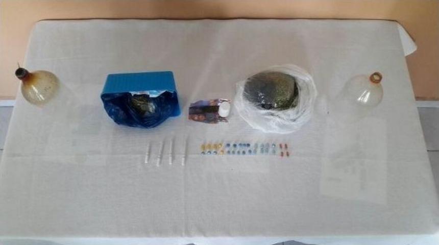 Sivas&rsquo;ta Uyuşturucu Operasyonu: 7 G&ouml;zaltı