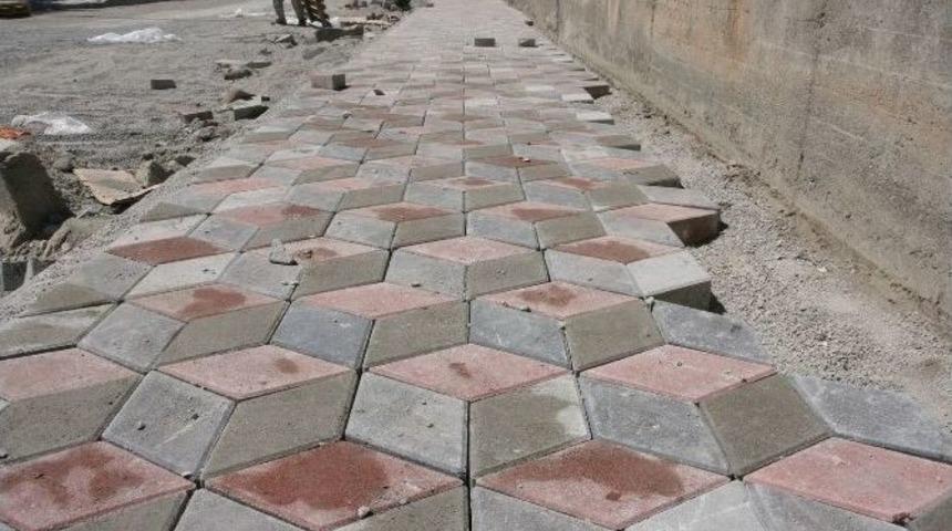 &Ccedil;alışmalar Aralıksız Devam Ediyor