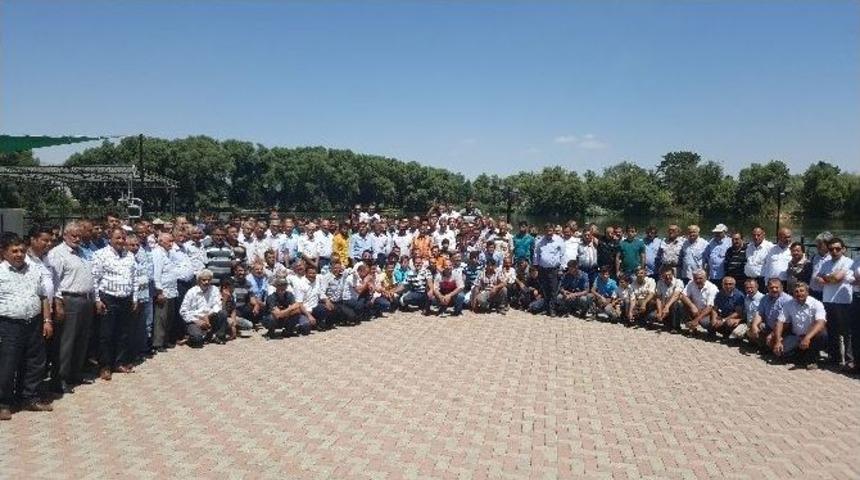 Kayseri Şeker &Ccedil;ift&ccedil;ileri Emeğine Ve Ekmeğine Sahip &Ccedil;ıkıyor