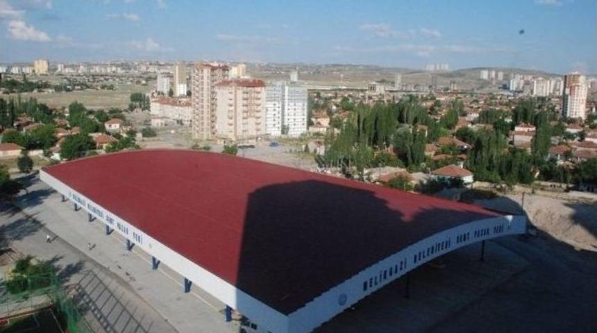 Melikgazi&rsquo;den 16 &Uuml;st&uuml; Kapalı Modern Semt Pazarı