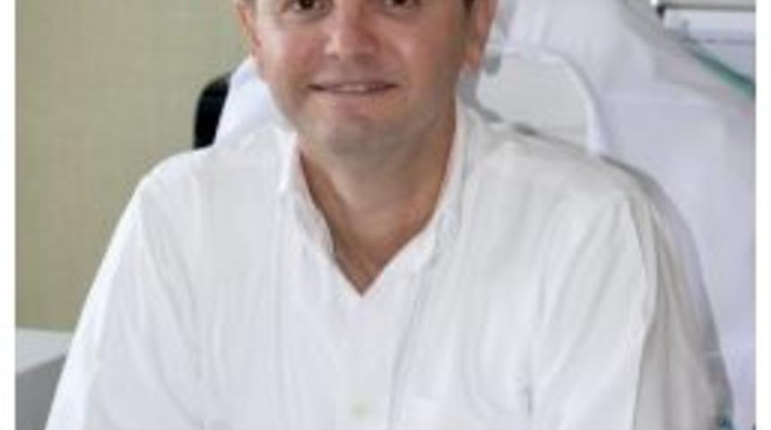 Dr. Bilkay, Erkeklerin Sa&ccedil; D&ouml;k&uuml;lmesinin Nedenlerini A&ccedil;ıkladı