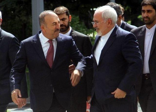 Bakan Çavuşoğlu, İran Dışişleri Bakanı Zarif İle Bir Araya Geldi