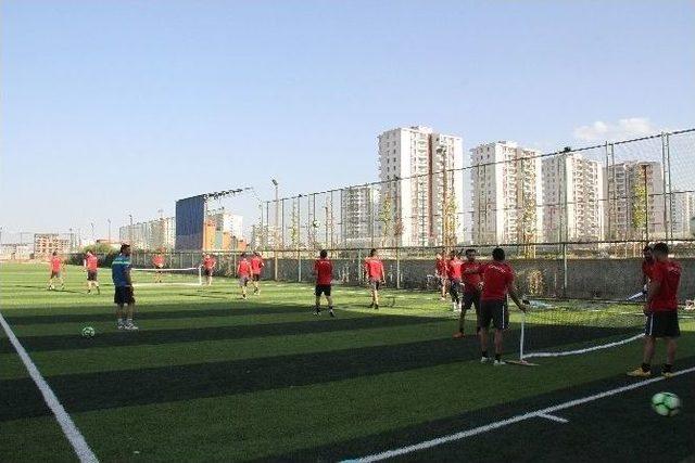 Bağlar Belediyespor Yeni Sezon Hazırlıklarına Başladı