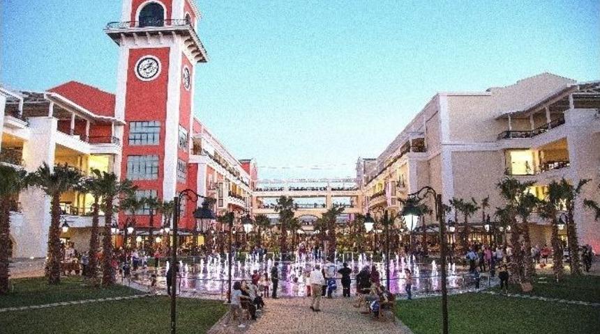 El Değmemiş Aşk’a İzmir Galası