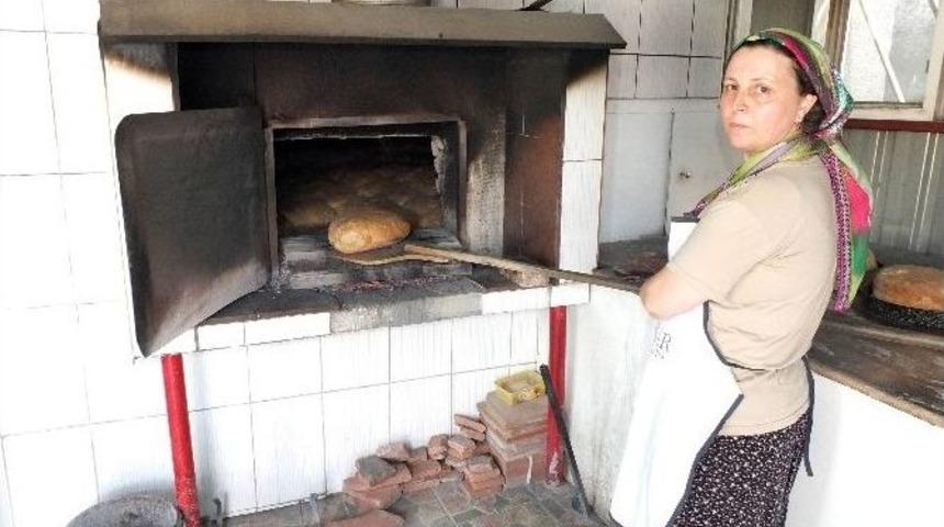 Ahırı Ekmek Fırını Yaptı