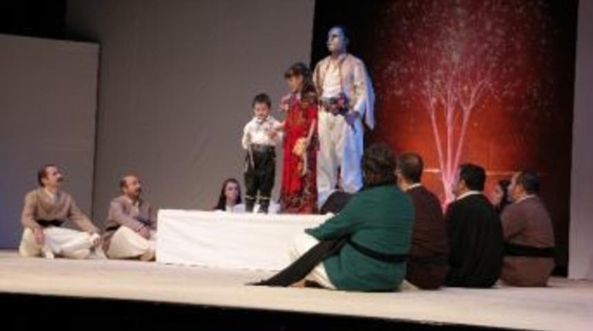 Tiyatro Festivali İ&ccedil;in Başvurular Başladı