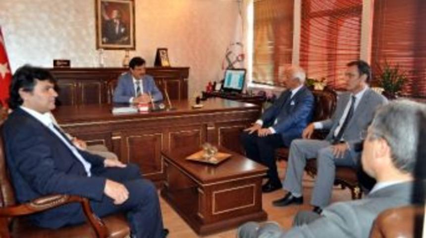 Kutso&rsquo;dan M&uuml;d&uuml;r G&uuml;lger&rsquo;e Ziyaret