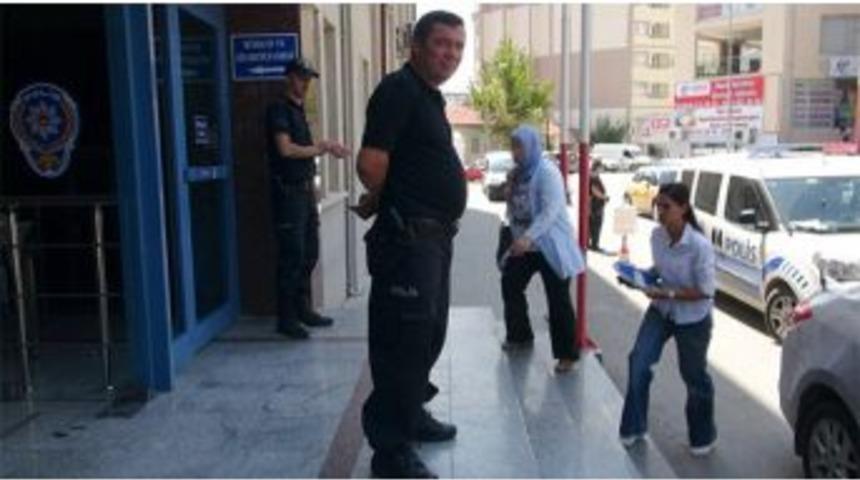 &Uuml;&ccedil; Defa Aynı Markette Hırsızlık Yaptı, Pa&ccedil;ayı Kurtaramadı