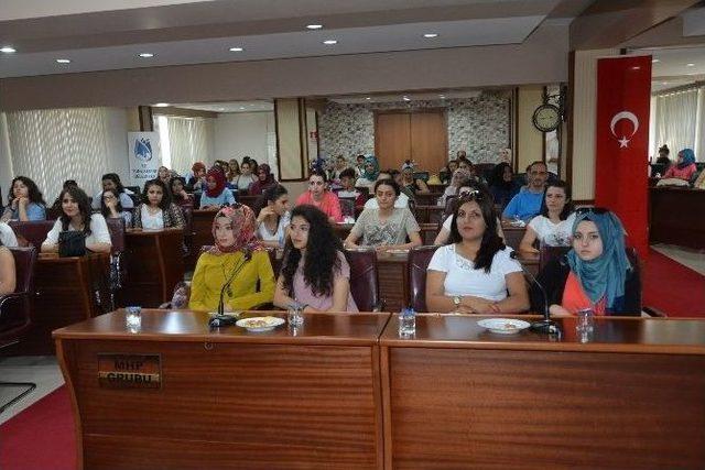 Yunusemre Belediyesi Trabzon Ve Amasyalı Gençleri Konuk Etti