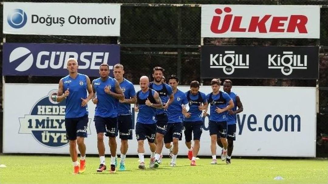 Fenerbah&ccedil;e, Grasshopper Ma&ccedil;ı Hazırlıklarını S&uuml;rd&uuml;r&uuml;yor