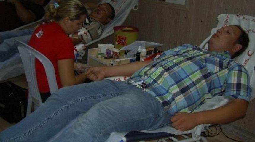 Kan Bağışından 125 &Uuml;nite Alındı