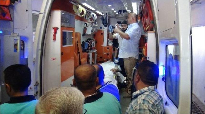 Ak Parti Milletvekili Y&uuml;ksel Trafik Kazası Ge&ccedil;irdi