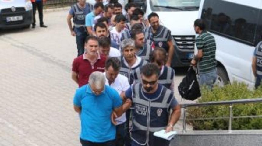 İskenderun&rsquo;da 14 Polis Daha Fet&ouml;&rsquo;den G&ouml;zaltına Alındı