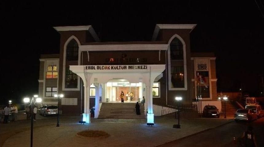 Darbe Şehit&rsquo;i Erol Ol&ccedil;uk&rsquo;ın İsmi K&uuml;lt&uuml;r Merkezine Verildi