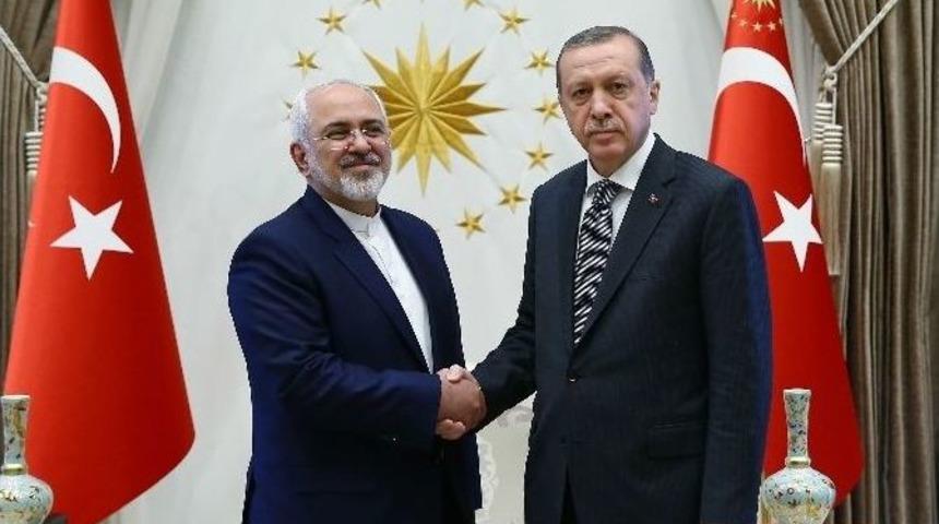 İran Dışişleri Bakanı Zarif Cumhurbaşkanlığı K&uuml;lliyesi&rsquo;nde
