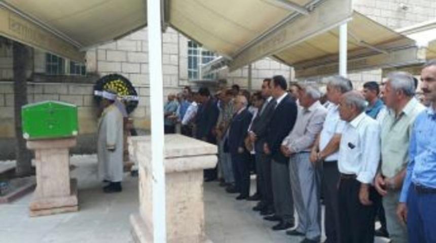 Neşet Ertaş&rsquo;ın Ağabeyi Son Yolculuğuna Uğurlandı