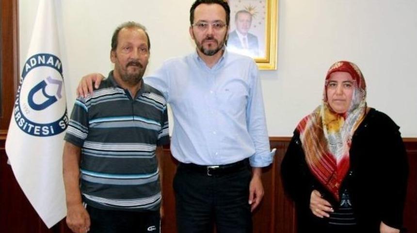 Ayağını Kurtaran Hekimlere Teşekk&uuml;r Etti