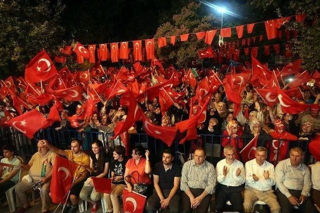 Demokrasi Kahramanlarına “milli İrade Nöbeti Beratı” Verildi