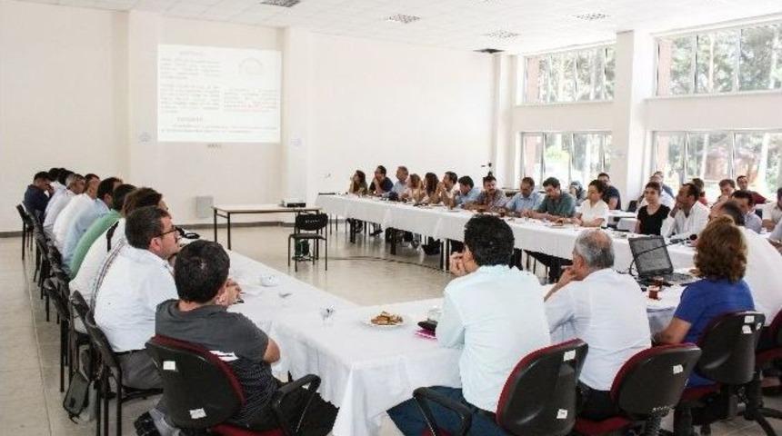 Gen&ccedil; &Ccedil;ift&ccedil;i Projelerinin Desteklenmesi Kapsamında Bilgilendirme Toplantısı