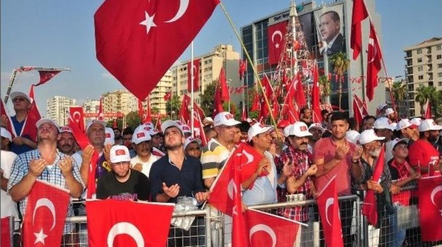 Başkan S&ouml;z&uuml;tek&rsquo;ten Esnafa Miting Teşekk&uuml;r&uuml;