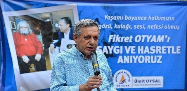 Muratpaşa Fikret Otyam’ı Türkülerle Andı