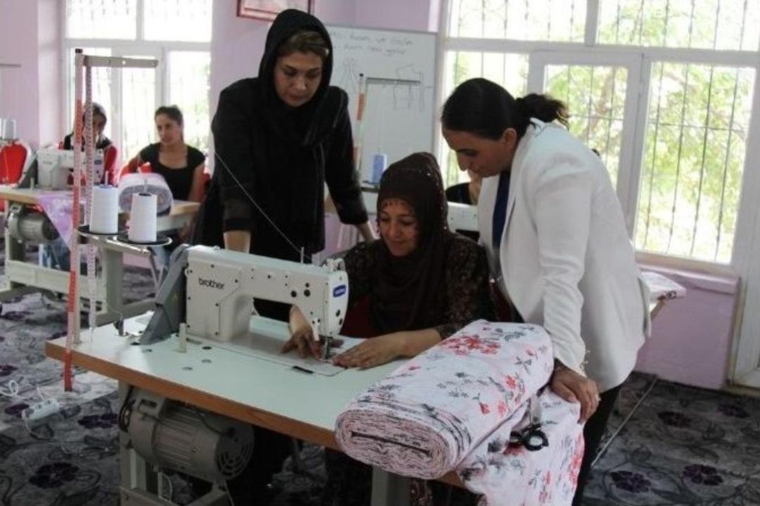 Başkale&rsquo;de Kadın Kooperat&icirc;fi &Ccedil;alışmalarına Başladı