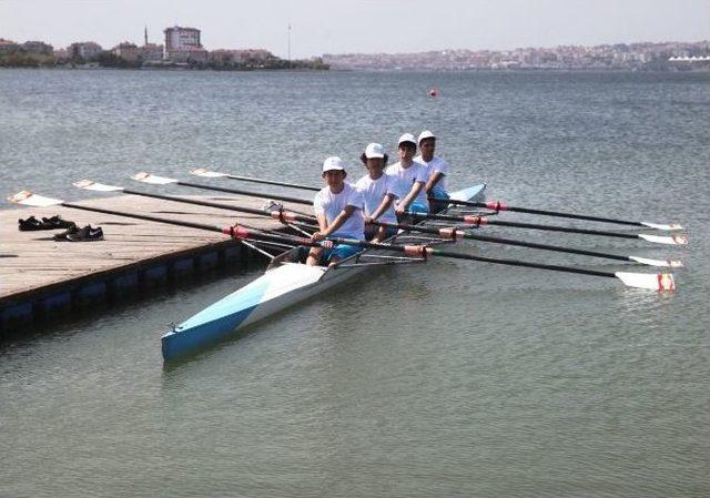 Geleceğin Milli Kürek Sporcuları Burada Yetişiyor