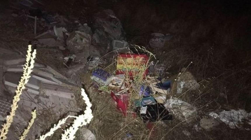 Fet&ouml;&rsquo;nun Kitapları Bilecik&rsquo;te Boş Bir Arazide Bulundu