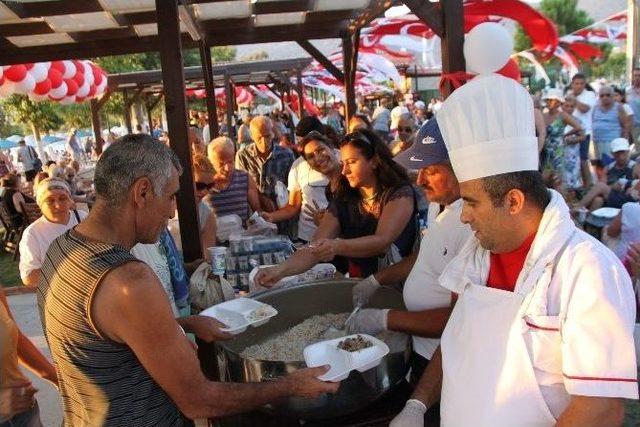 Akbük Zübeyde Hanım Parkı Törenle Açıldı