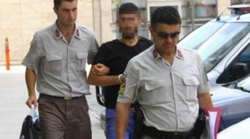 Yaralama Ve Tehdit Olayı Ş&uuml;phelisi Adliyede