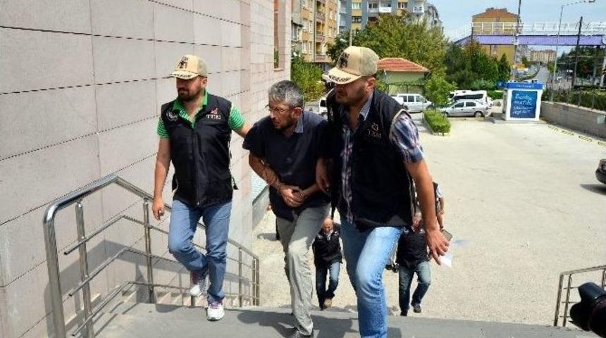 Fet&ouml; Soruşturmasında 4 Emniyet M&uuml;d&uuml;r&uuml; Adliyeye Sevk Edildi