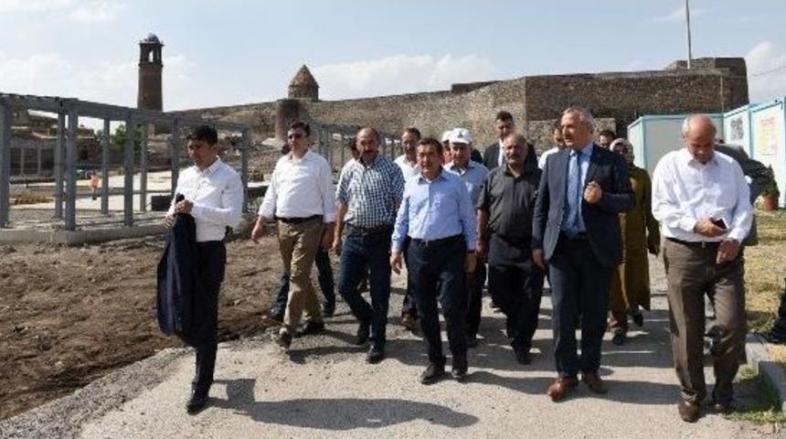 B&uuml;y&uuml;kşehir&rsquo;in Meclis &Uuml;yeleri &Ccedil;alışmaları Gezdi