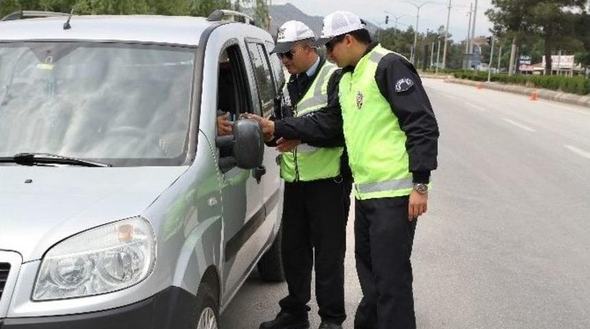Egzosu Abartanlara Polis Ceza Yağdırdı