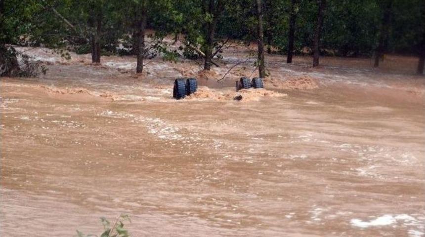 Mahsur Kalan 47 Yolcu Kurtarıldı