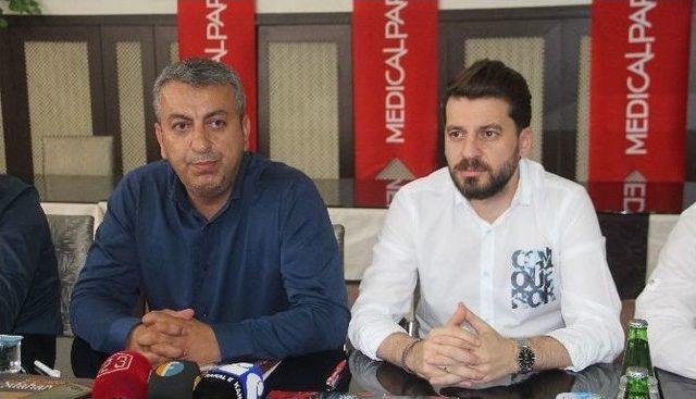 Elazığspor İle Medical Park Hasteneler Grubu Arasında Sponsorluk Protokolü İmzalandı