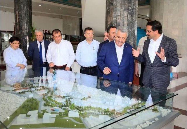 Bakan Arslan’dan Keçiören Metrosu Müjdesi