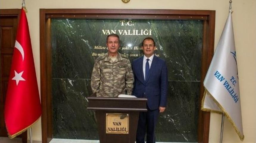 Genelkurmay Başkanı Orgeneral Akar, Van&rsquo;da