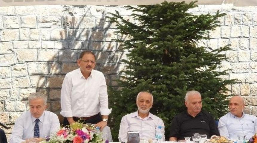 Bakan Özhaseki Stk Temsilcileri İle Buluştu