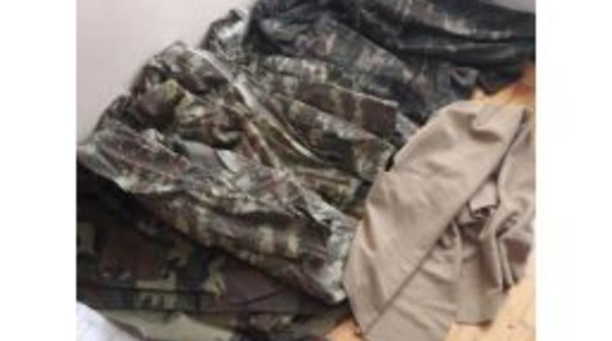 Fet&ouml;&rsquo;n&uuml;n &Ouml;ğrenci Evinden Askeri Kamuflaj Ve Bot &Ccedil;ıktı
