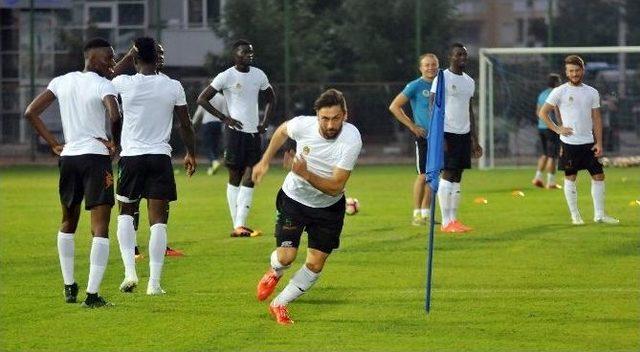 Alanyaspor, Beşiktaş Maçı Hazırlıklarını Sürdürüyor