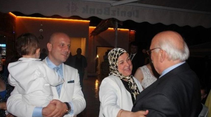 K&uuml;lt&uuml;r Ve Turizm Bakanı Avcı Bilecik&rsquo;te S&uuml;nnet D&uuml;ğ&uuml;n&uuml;ne Katıldı