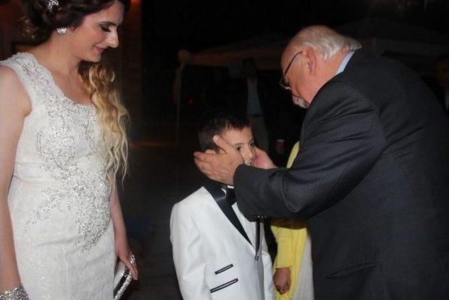 Kültür Ve Turizm Bakanı Avcı Bilecik’te Sünnet Düğününe Katıldı
