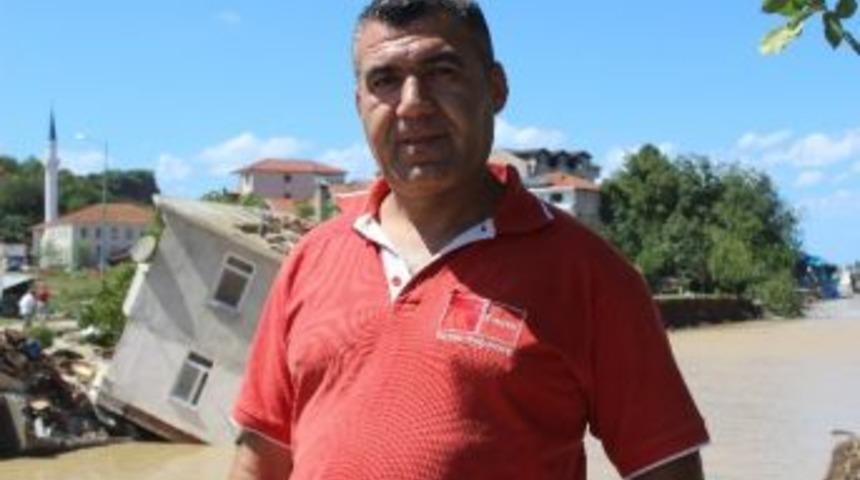 Selde 3 Katlı Evi &Ccedil;&ouml;ken Adam Dehşeti Anlattı