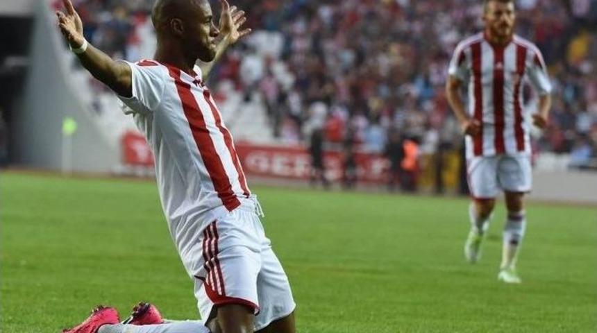 Sivasspor, Hazırlık Ma&ccedil;ında Tokatspor&rsquo;u 3 Golle Ge&ccedil;ti