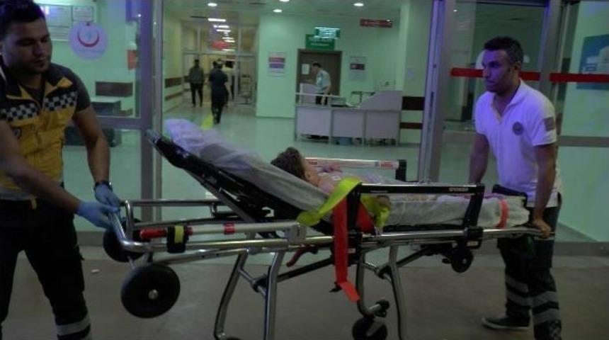 &Ccedil;imlerde Oynayan &Ccedil;ocuk Elektrik Akımına Kapıldı