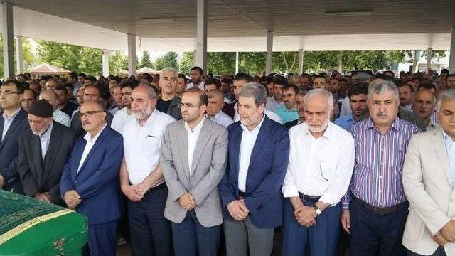 Milletvekili Nurettin Yaşar’ın Annesi Hatun Yaşar Defnedildi