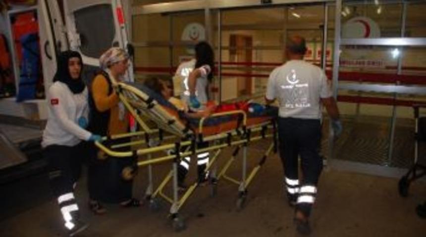 Elektrikli Bisikletin &Ccedil;arptığı &Ccedil;ocuk Yaralandı