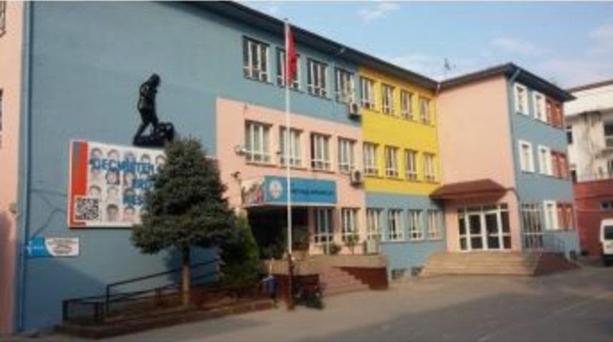 İsmetpaşa Ortaokulu Başarısını Arttırdı