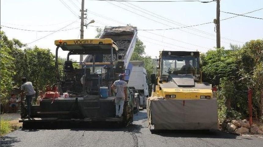 Erdemli&rsquo;nin Kargıcak Ve Tabiye Mahallelerine Sıcak Asfalt D&ouml;k&uuml;ld&uuml;