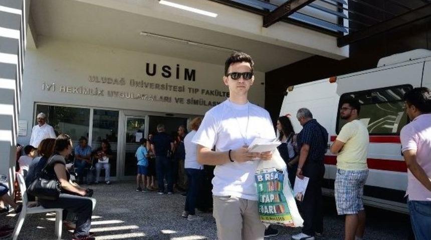 Uludağ &Uuml;niversitesi&rsquo;nde Kayıt Heyecanı